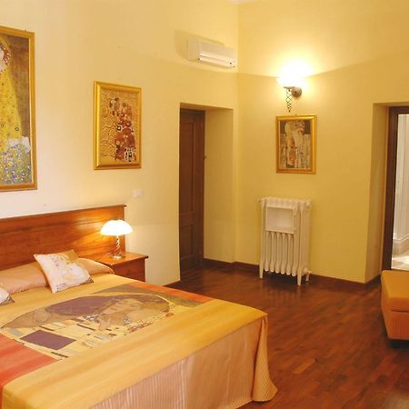 Tamara'S Suites Рим Экстерьер фото