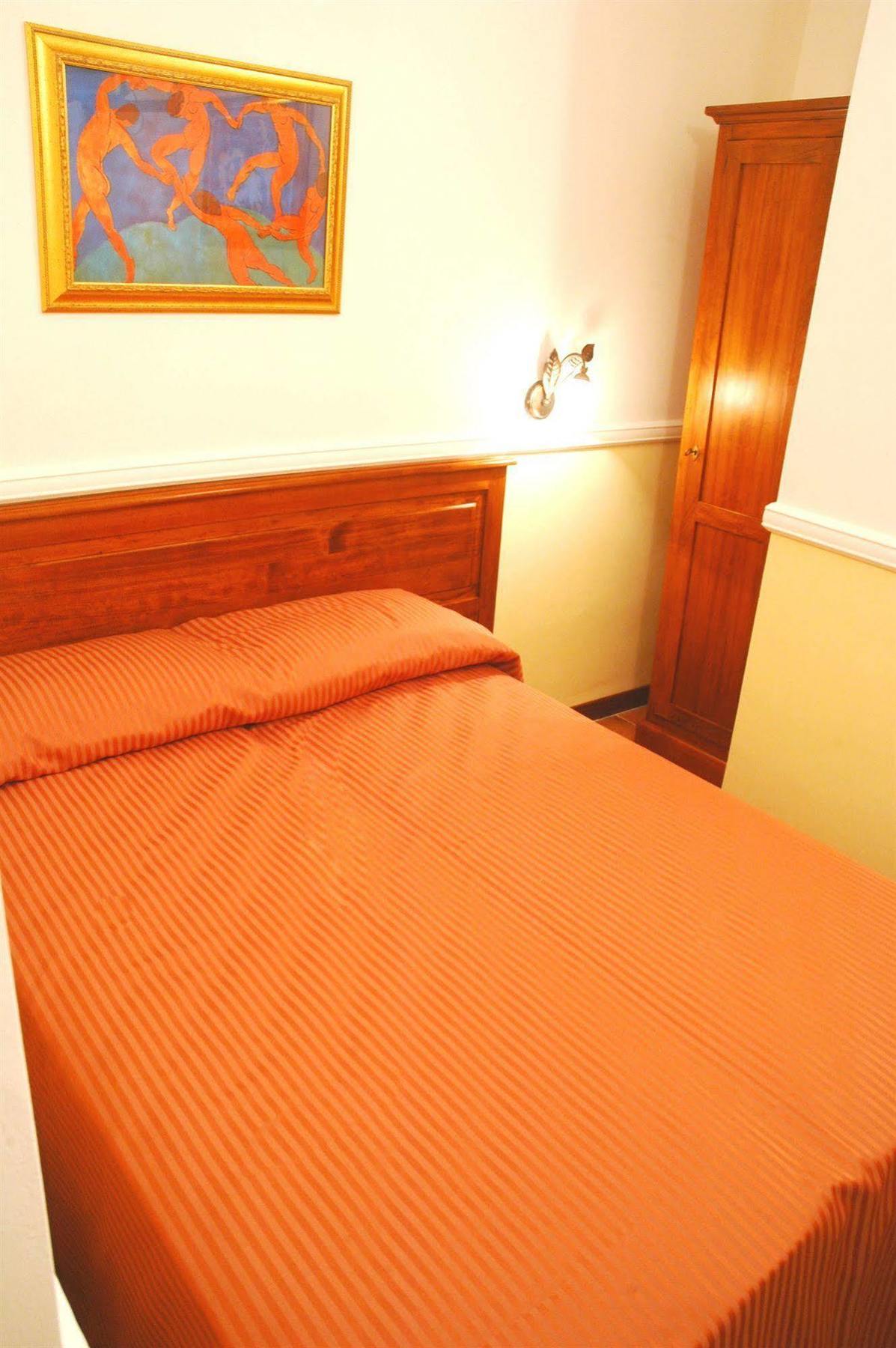 Tamara'S Suites Рим Экстерьер фото