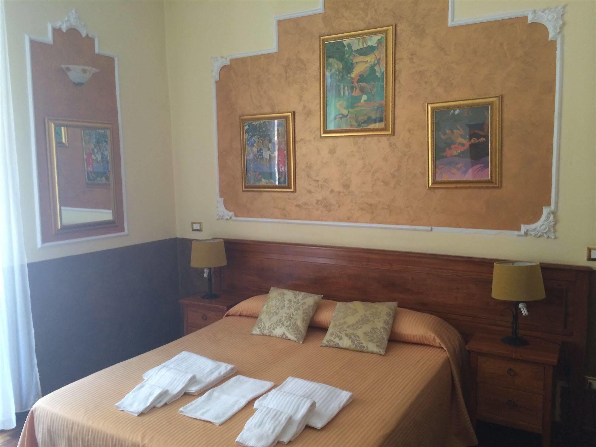 Tamara'S Suites Рим Экстерьер фото