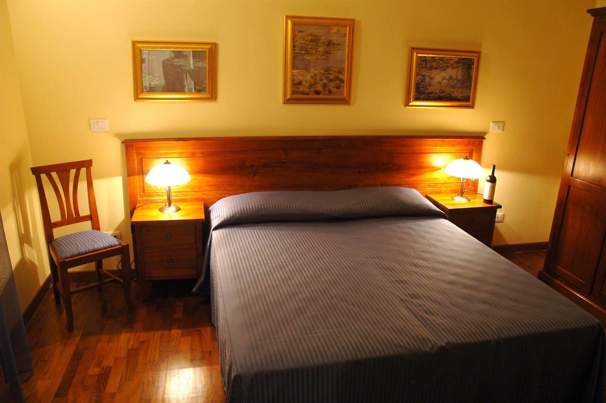 Tamara'S Suites Рим Экстерьер фото